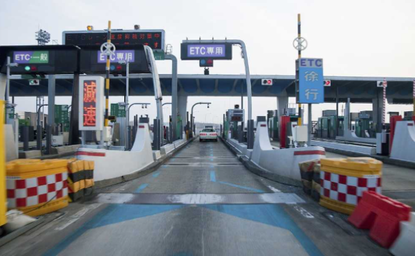 上海工控機(jī)應(yīng)用.png
